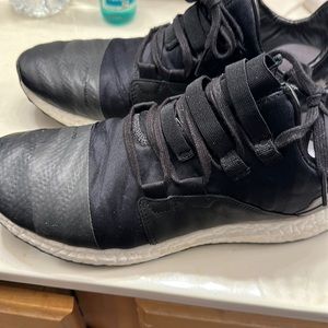 Mens y-3 Yohji Yamamoto shoes size 9.